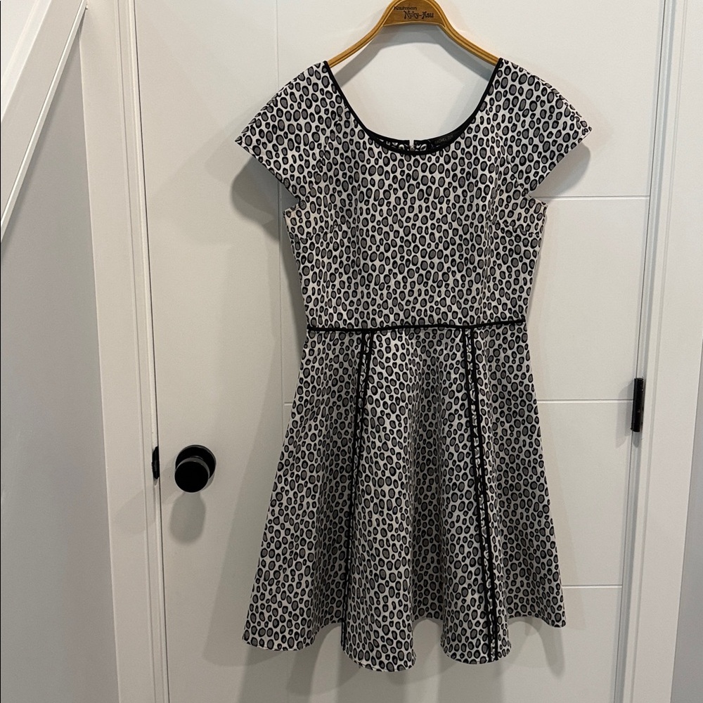 Rachel Zoe Black and White Patterned dress size 10